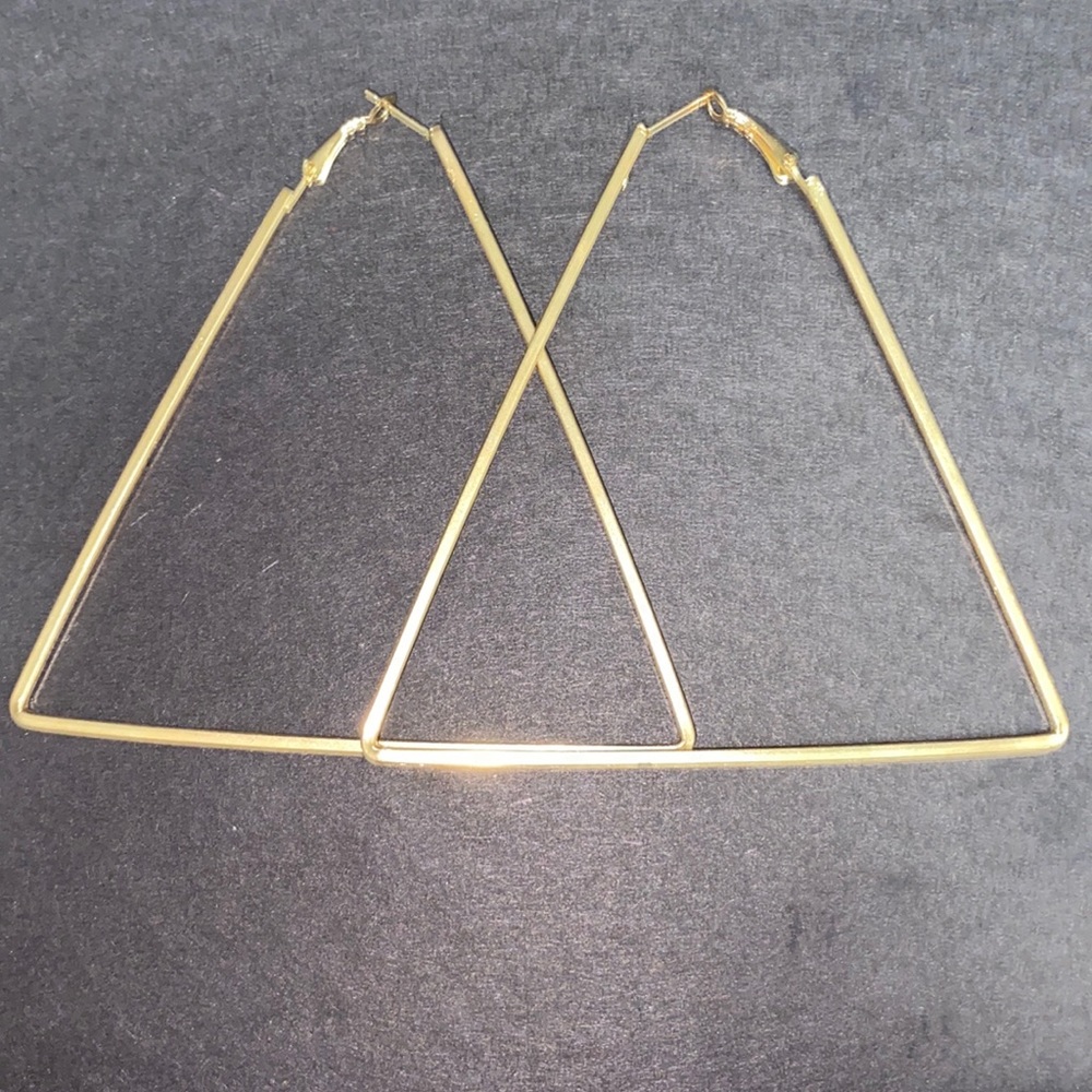 Triangle earrings